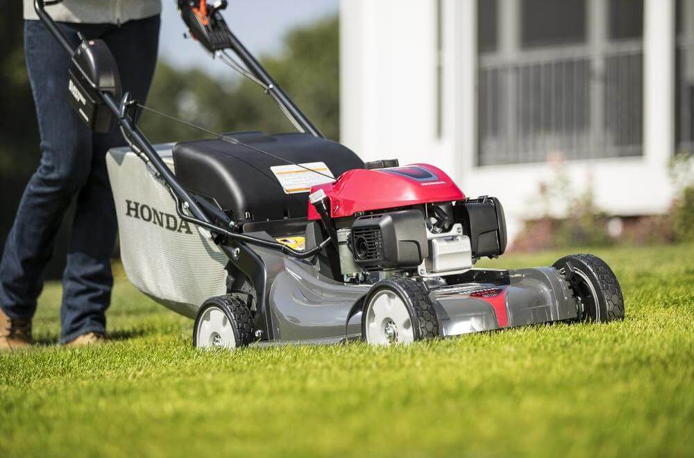 7 Best Honda Lawn Mowers with Review