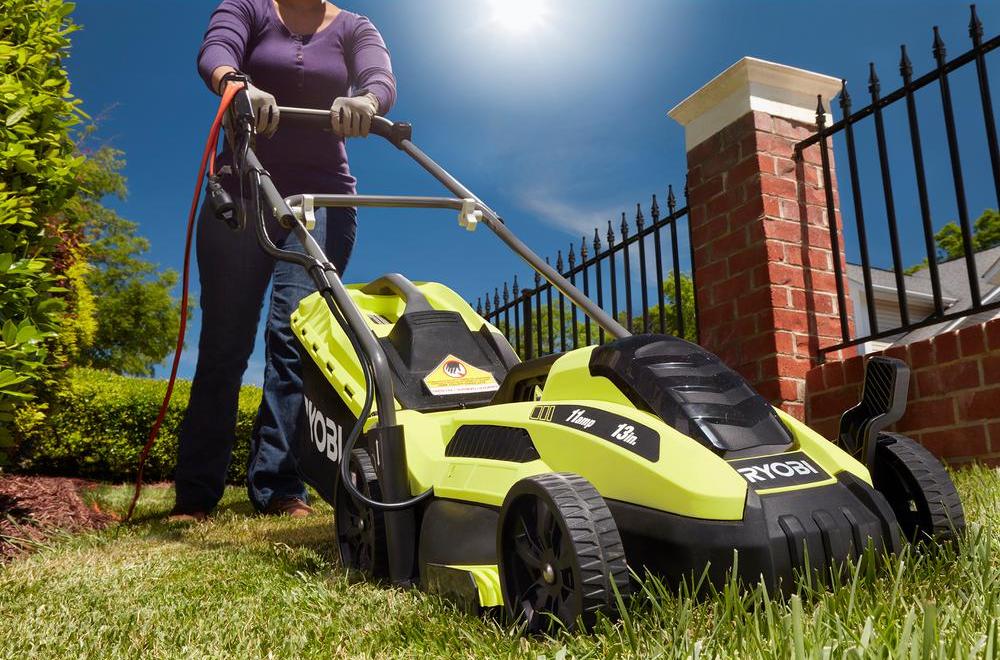 10 Best Corded Electric Push Lawn Mowers