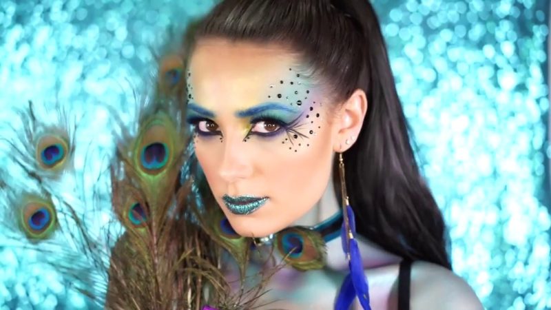 How to do Peacock Makeup for this Halloween: 10 Easy Steps