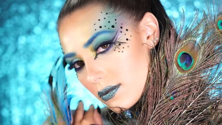 Peacock Makeup for this Halloween